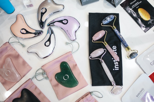 What are the Symbols and powers of Jade?