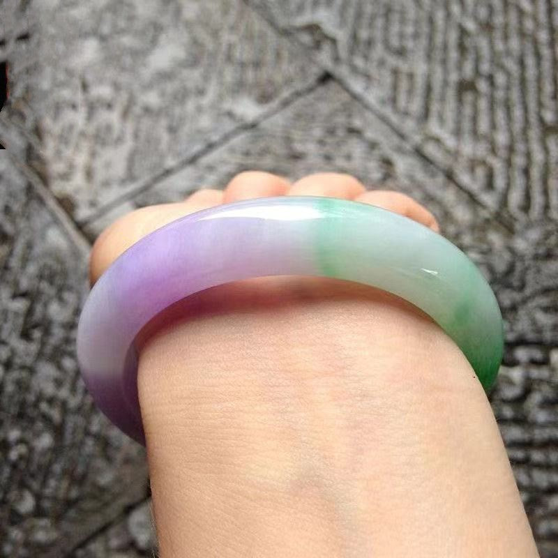 Spring Color Ice-like Green Jade Bracelet