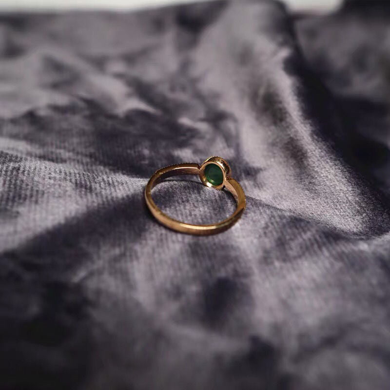 Women's Jade Inlaid Jade Colored Gold Ring