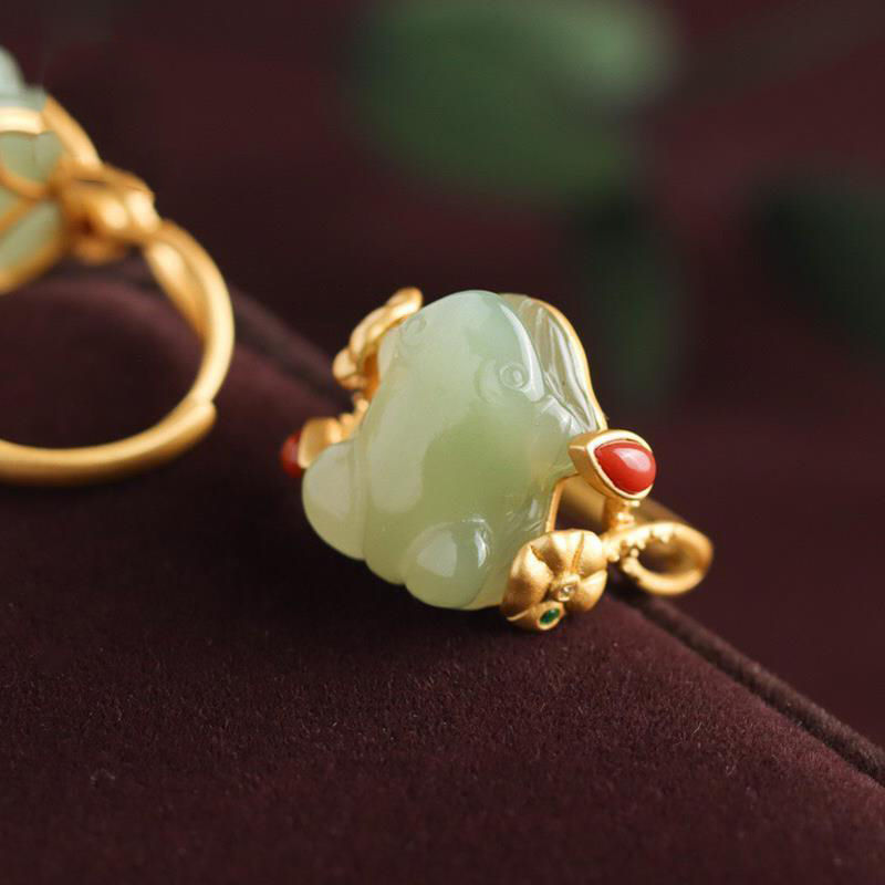 Designer original new natural Hetian jade