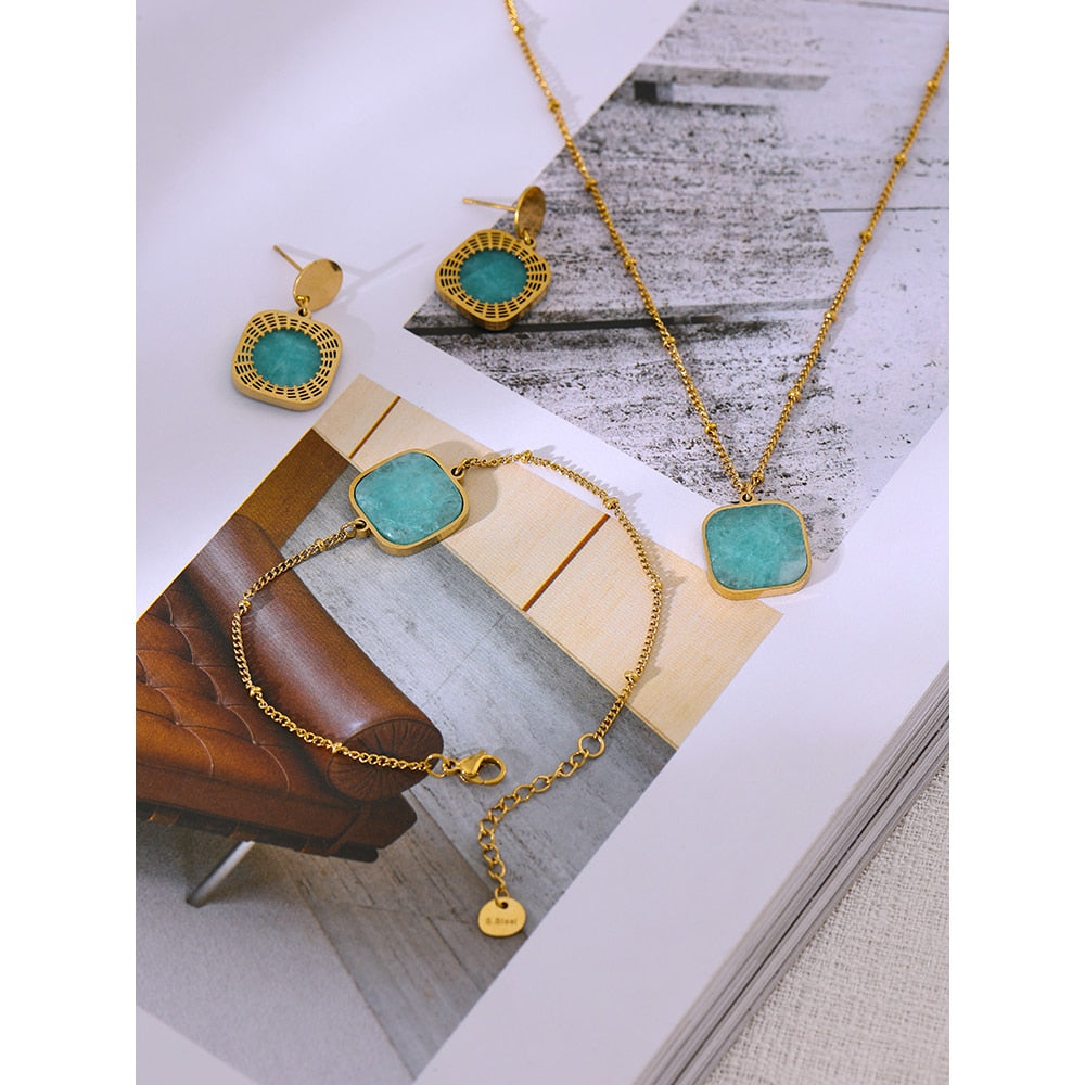 Temperament Blue Natural Stone Collar Necklace