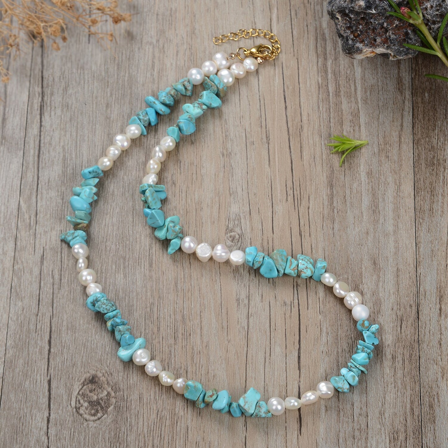 Natural fresh water pearl natural stone necklace
