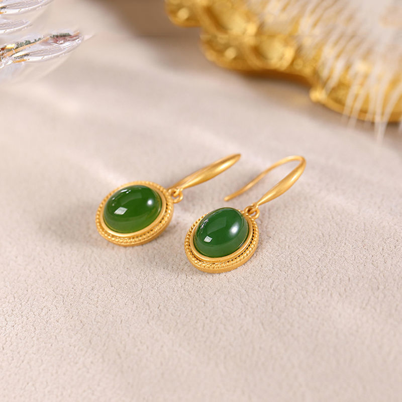 Natural Hetian jade green oval earrings exquisite