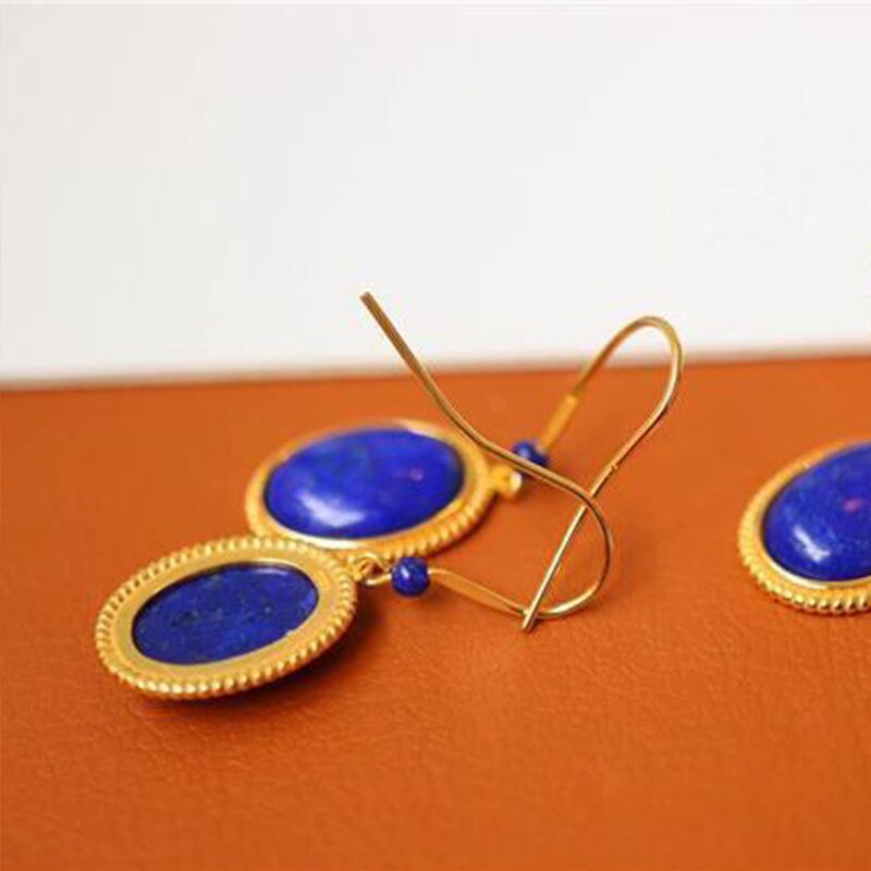 Oval lapis lazuli short earrings cold wind