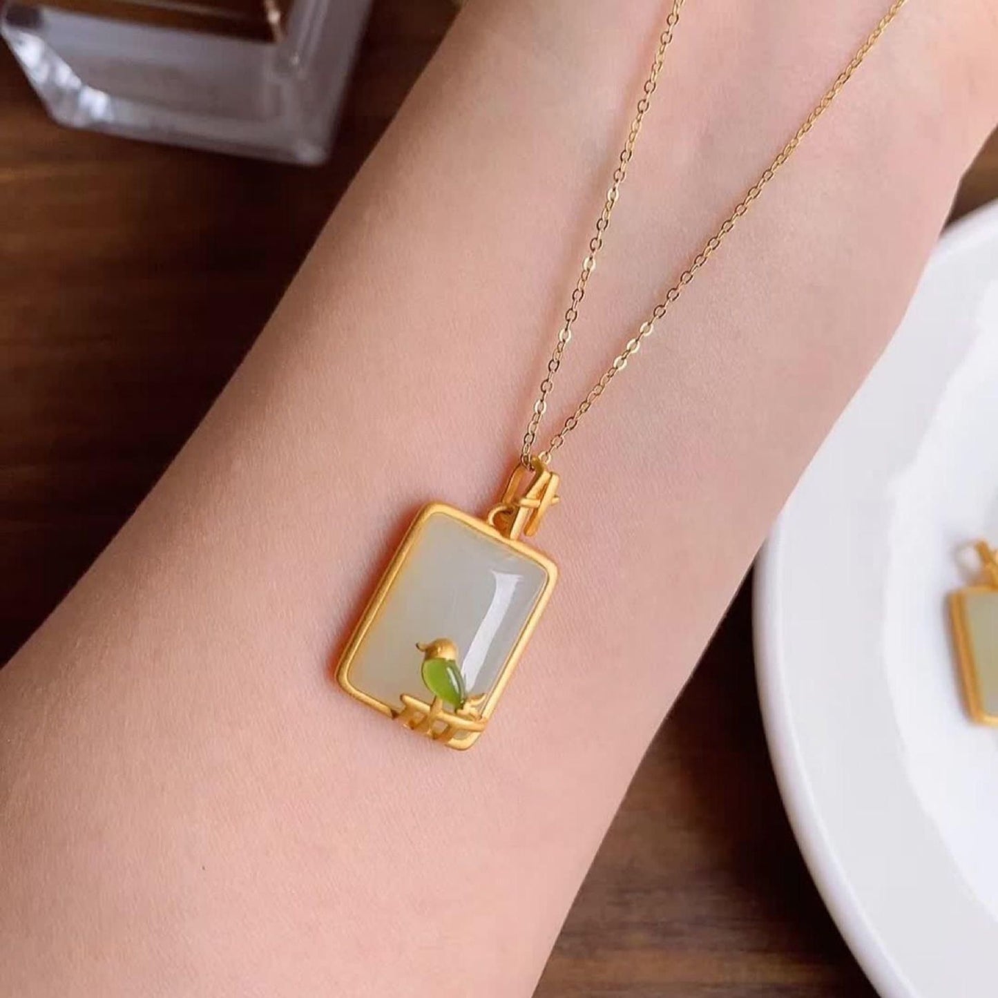 Natural Hetian White Jade Sparrow Pendant Necklace