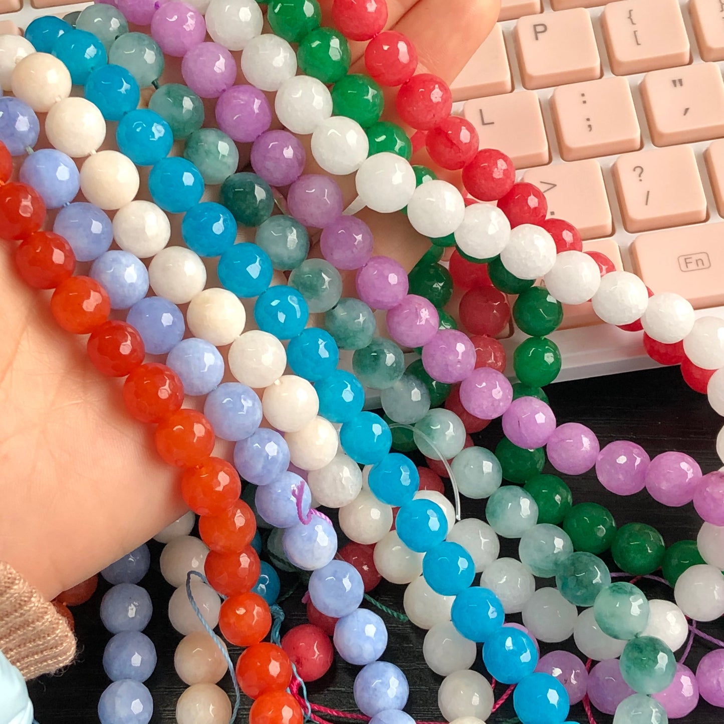 Faceted Dark Green Chalcedony White Jades Stone