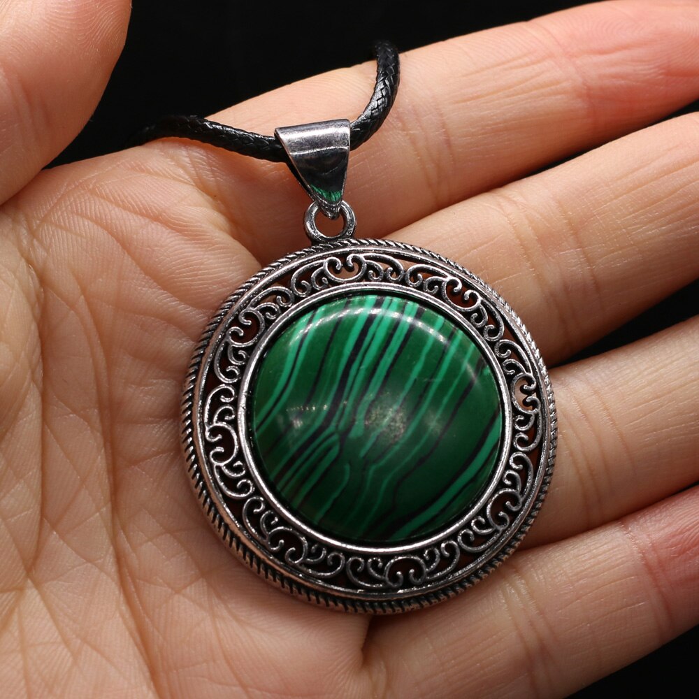 Antique Silver-Color Pendant Round Shape Lapis