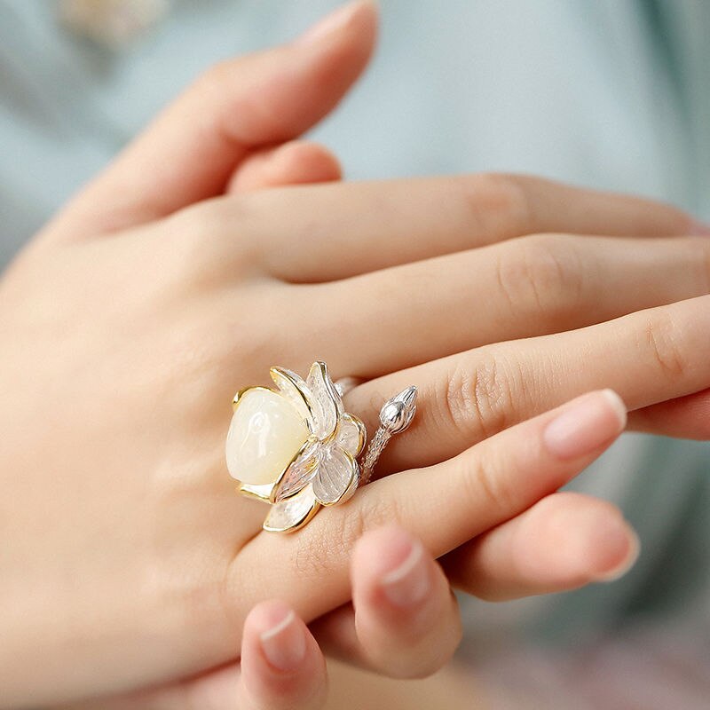 Female Model Atmospheric Retro Open Ring