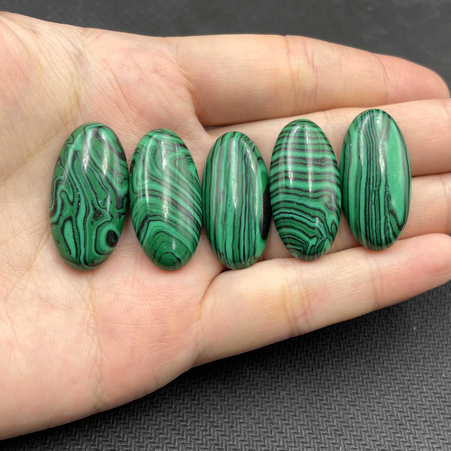 Cabochon Natural Oval Agates Opal Crystal Quartz Jades