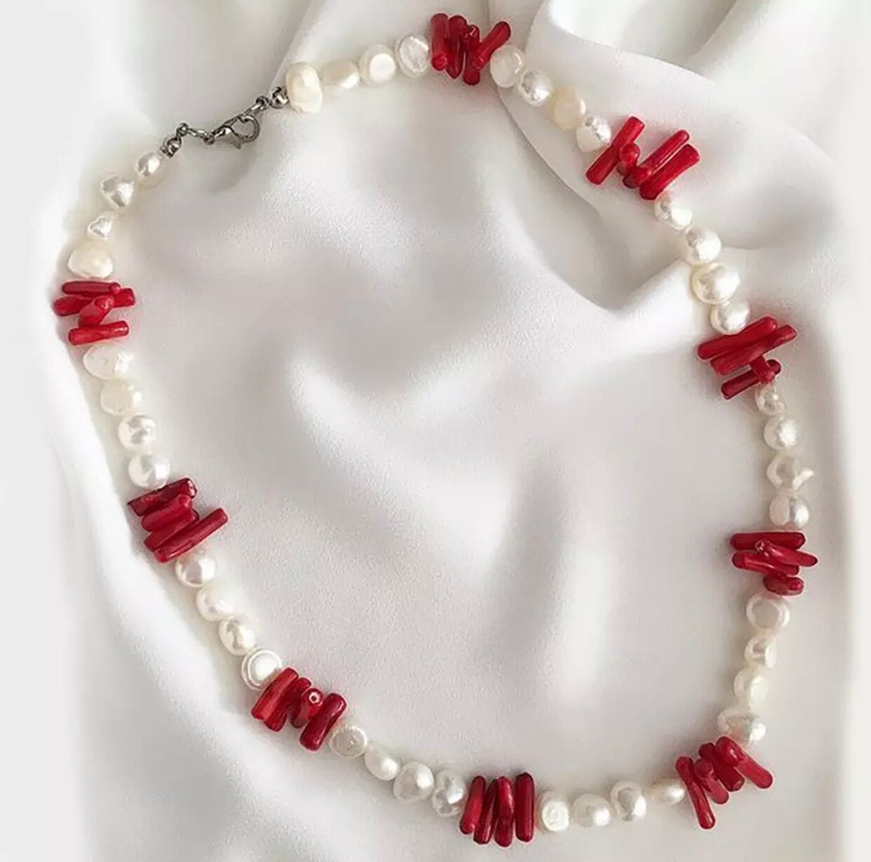Natural fresh water pearl natural stone necklace