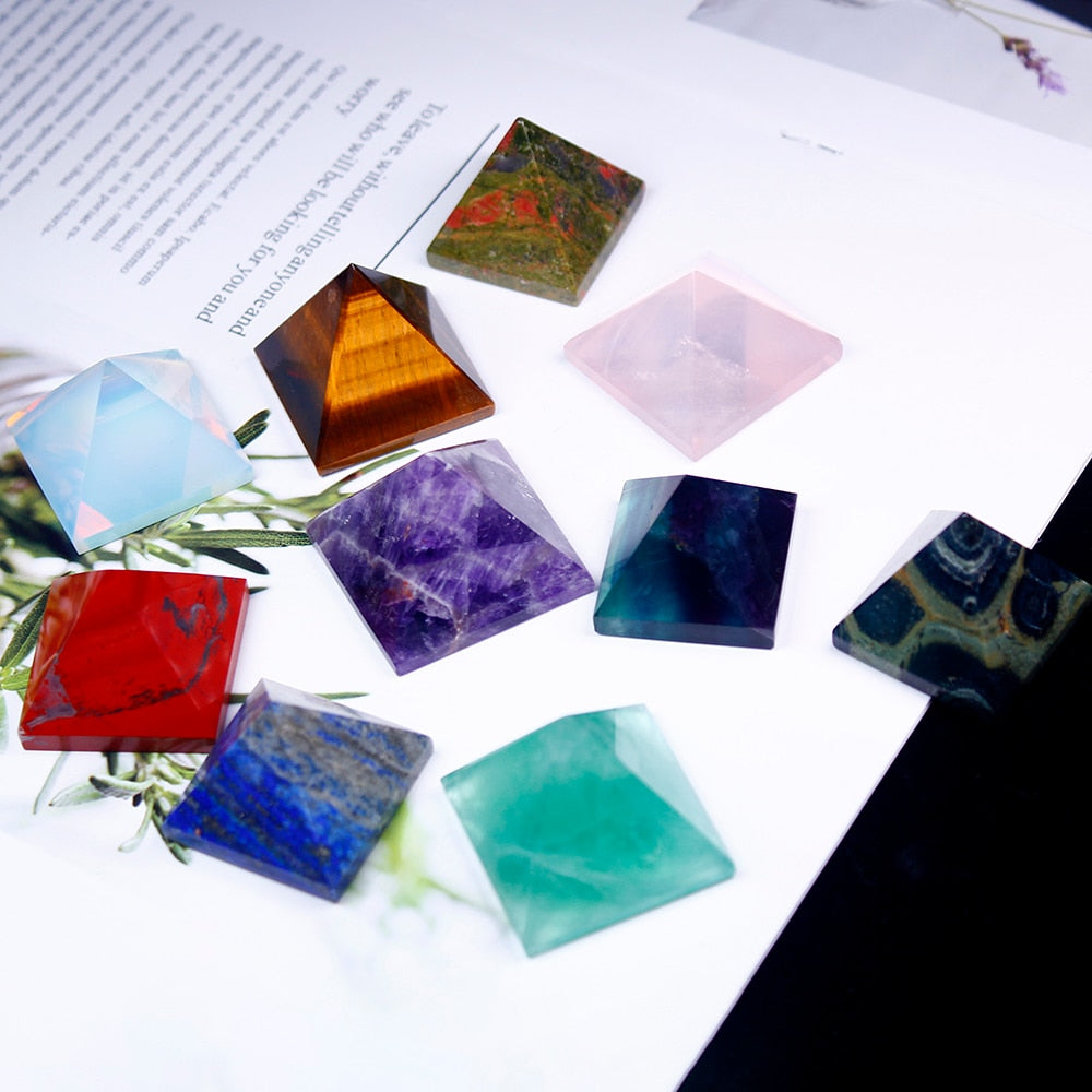 Natural Crystal Pyramid Healing Crystal Crafts Rose