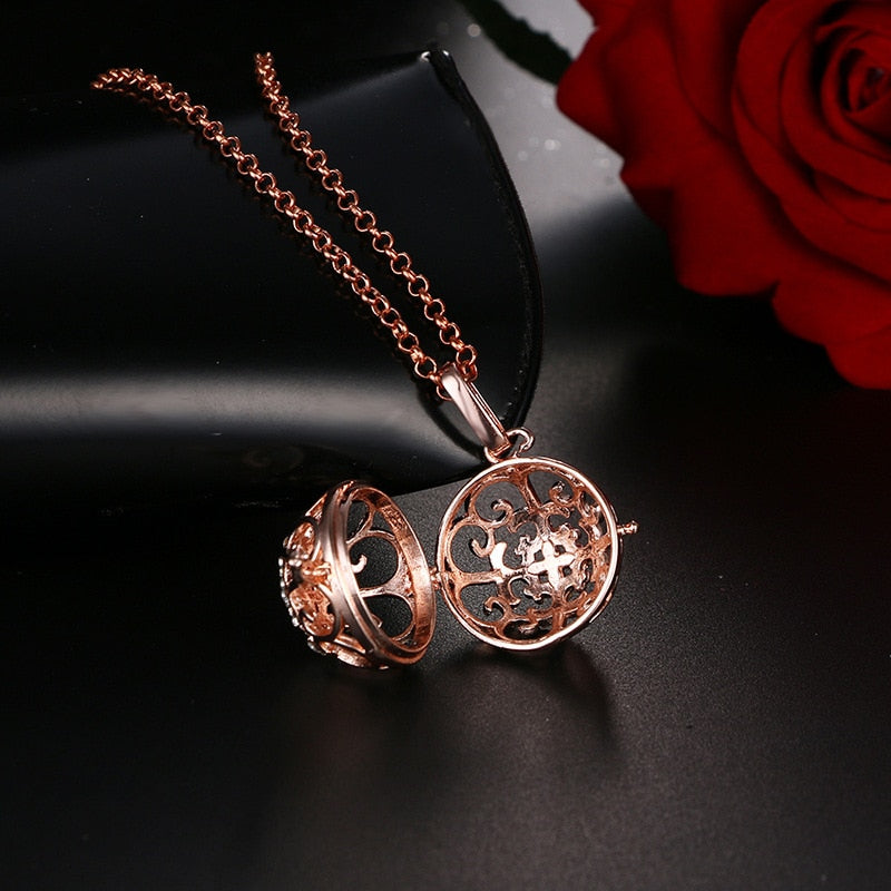 Popular Multi Styles Hollow Vintage Necklace