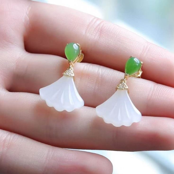 Silver inlaid natural Hetian white jade fan Earrings