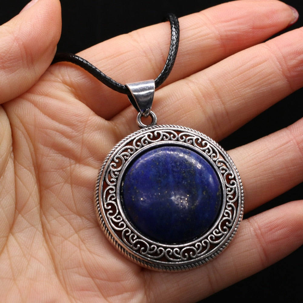 Antique Silver-Color Pendant Round Shape Lapis