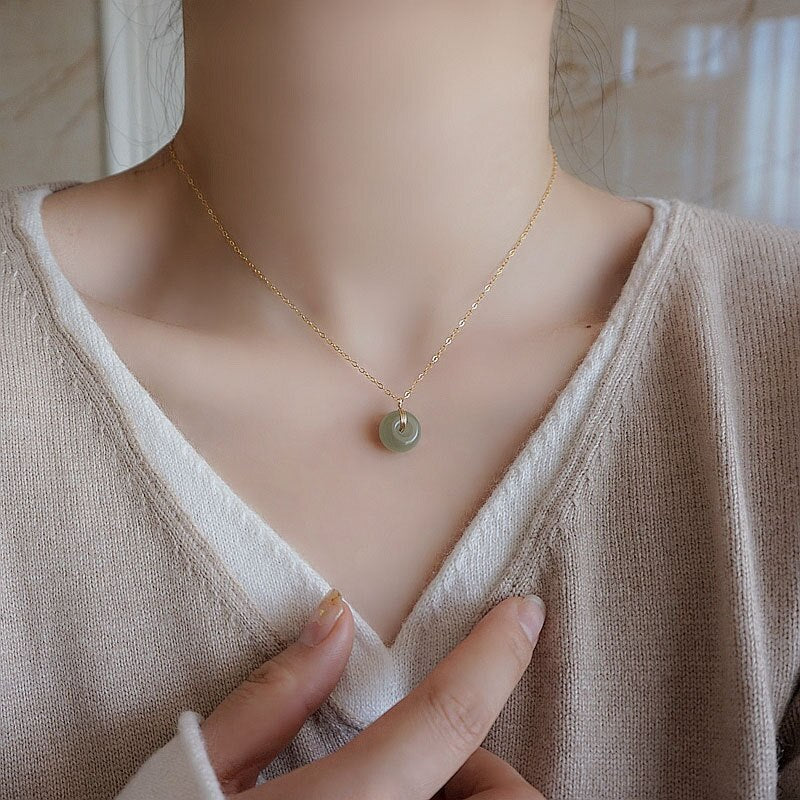 Ruifan Round Natural Hetian Jade Pendant Necklaces