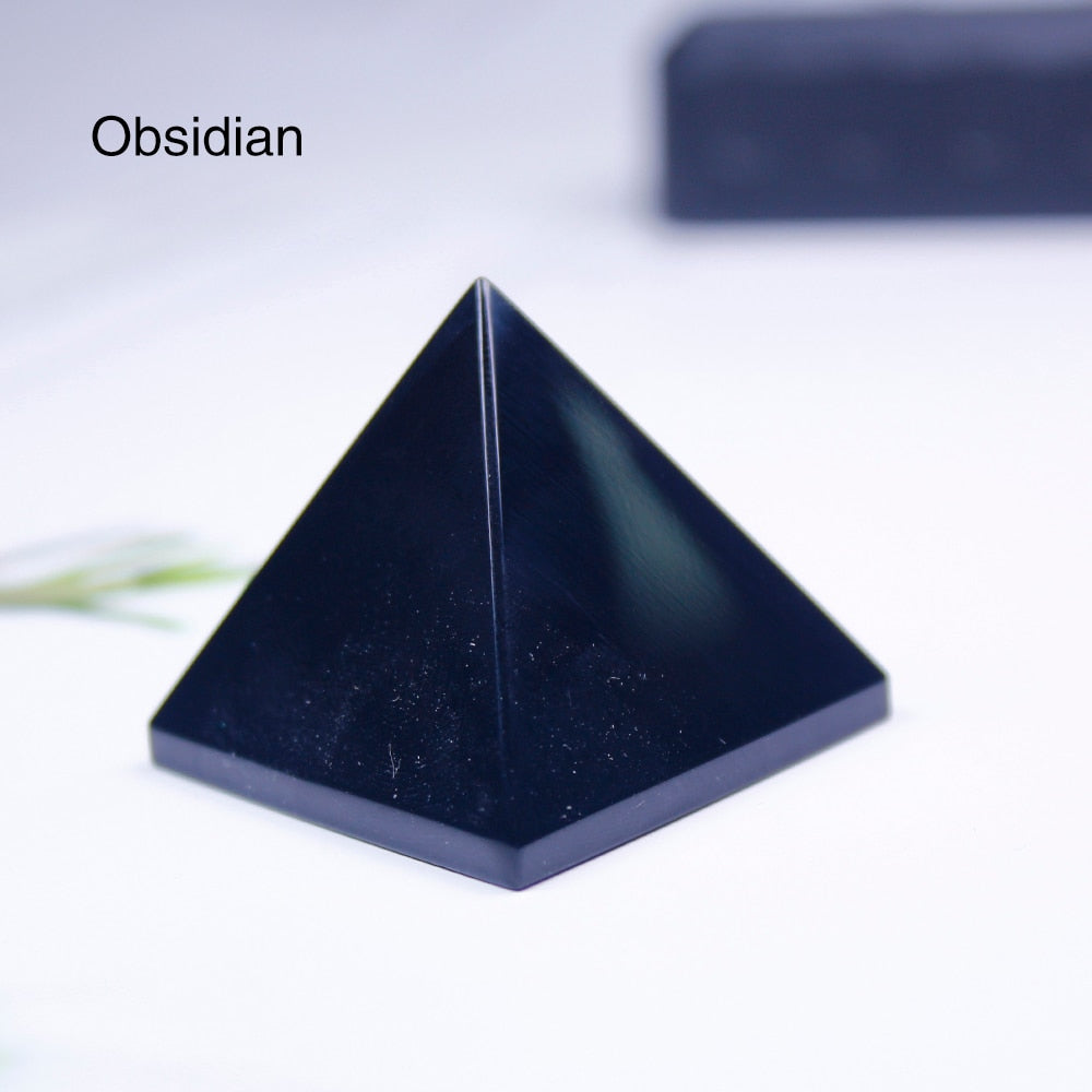 Natural Crystal Pyramid Healing Crystal Crafts Rose