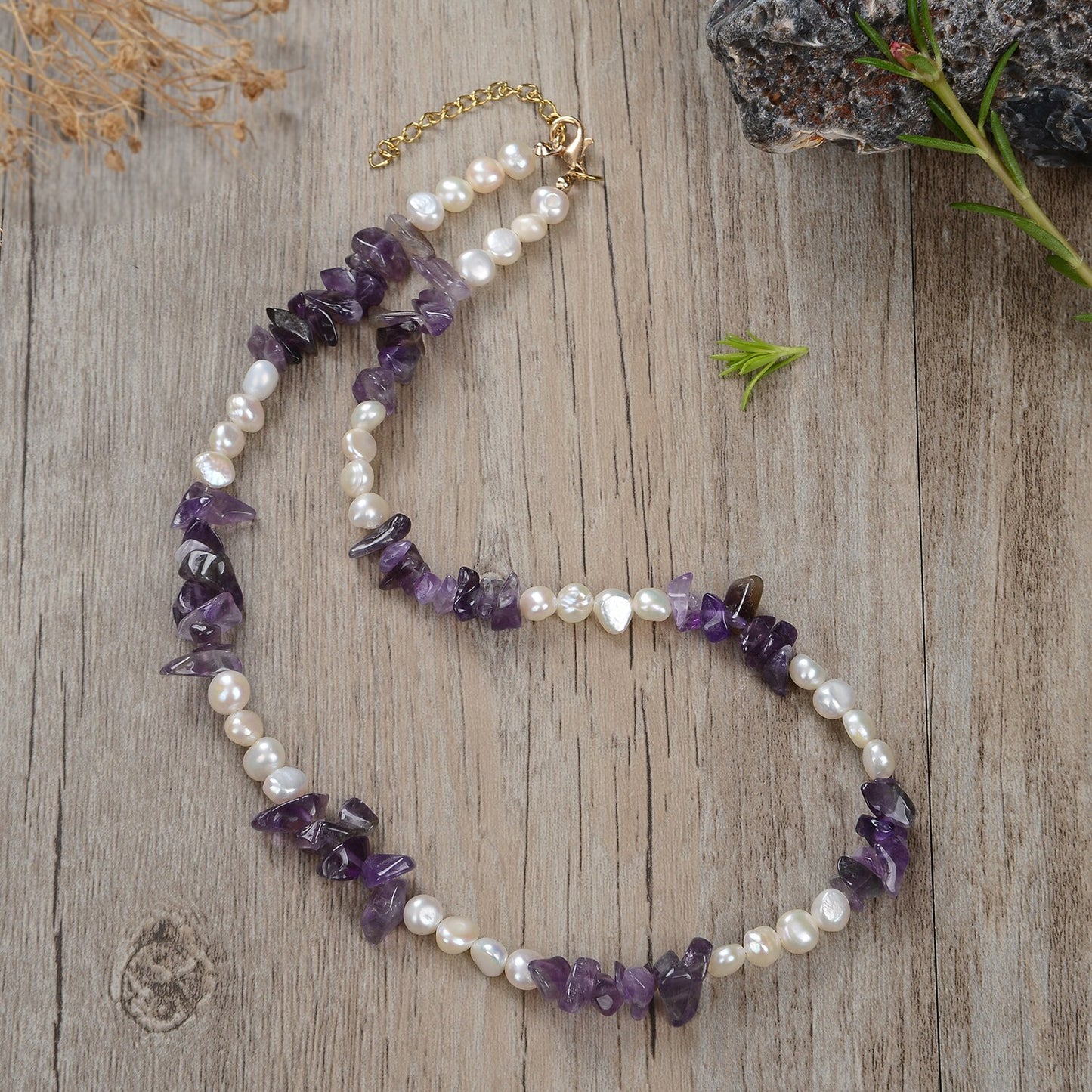 Natural fresh water pearl natural stone necklace