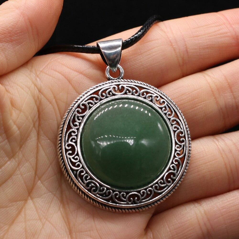 Antique Silver-Color Pendant Round Shape Lapis