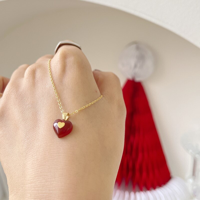 Natural Jade Black Red Agate Heart Pendant Necklace