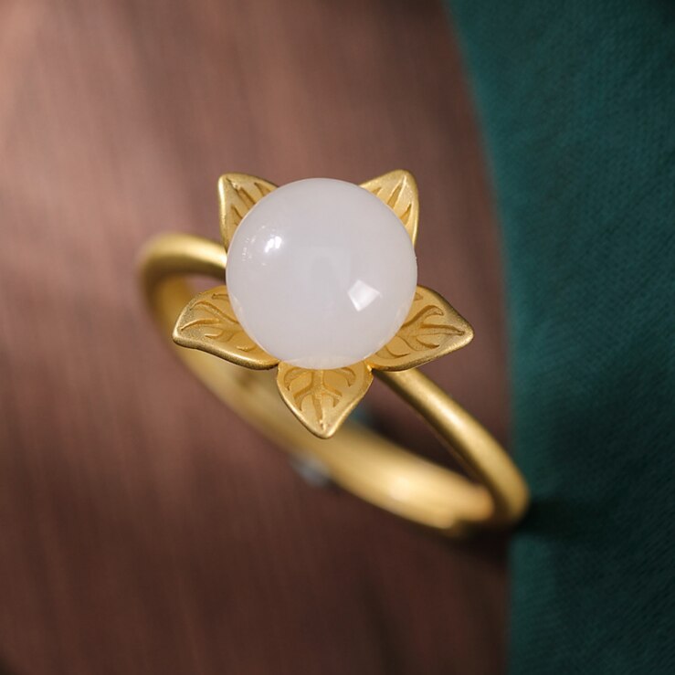 Female Model Atmospheric Retro Open Ring