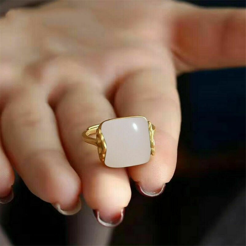 Women's Gold-plated Inlaid Imitation Hetian Jade Green