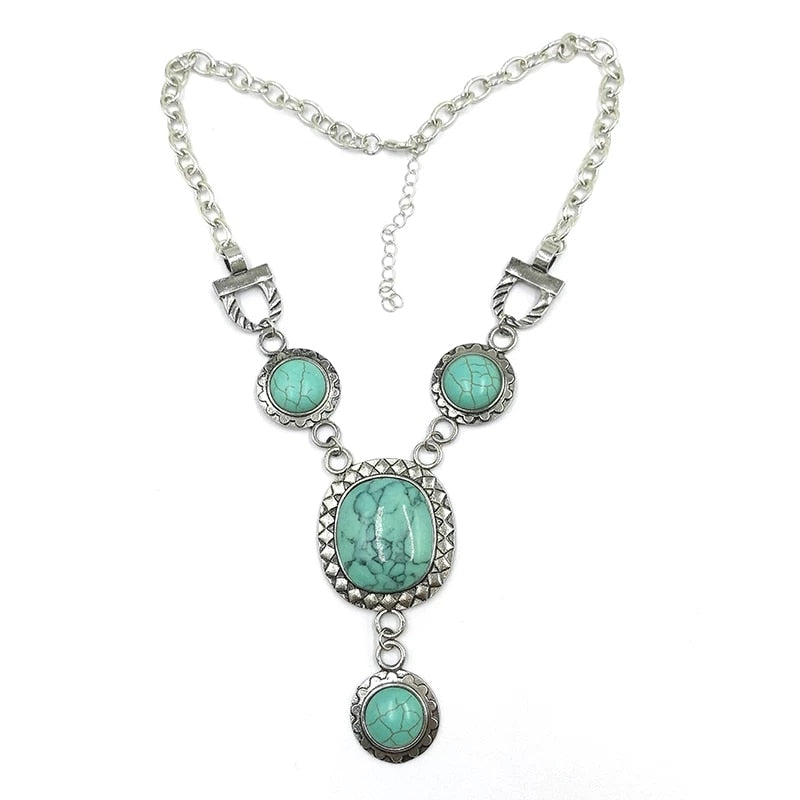 Oval Pendant Natural Stone Turquoises Necklace