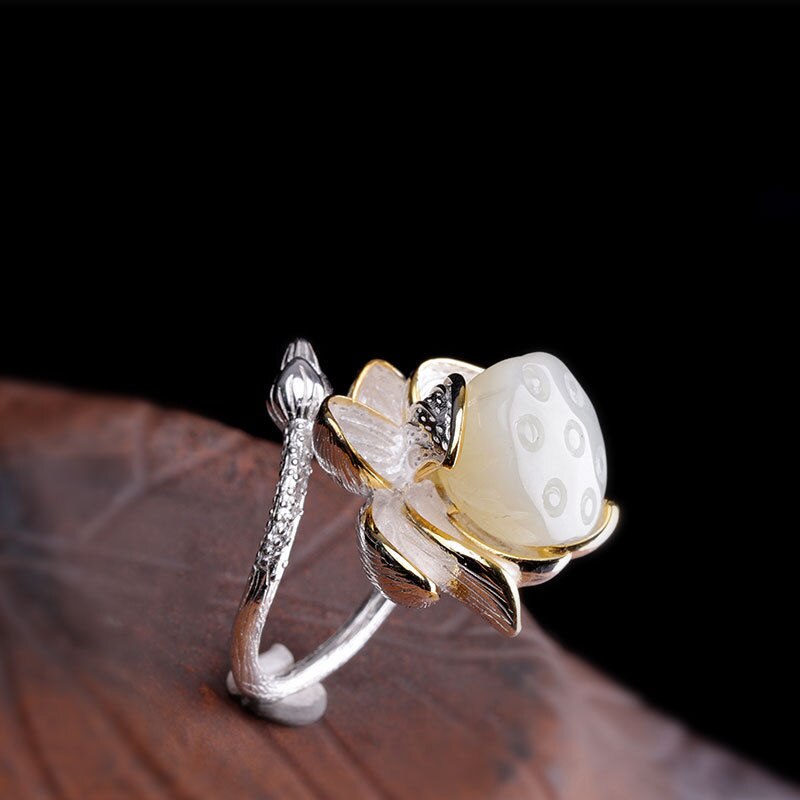 Female Model Atmospheric Retro Open Ring