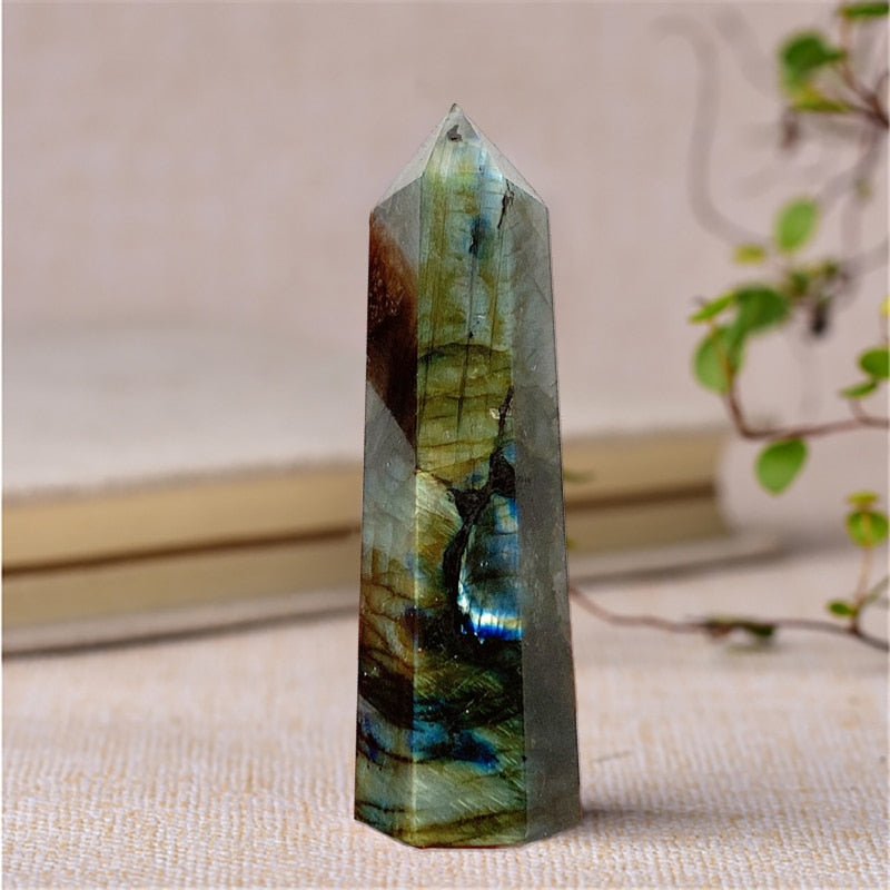 Crystals Stones and Mineral Point Wand Energy Healing