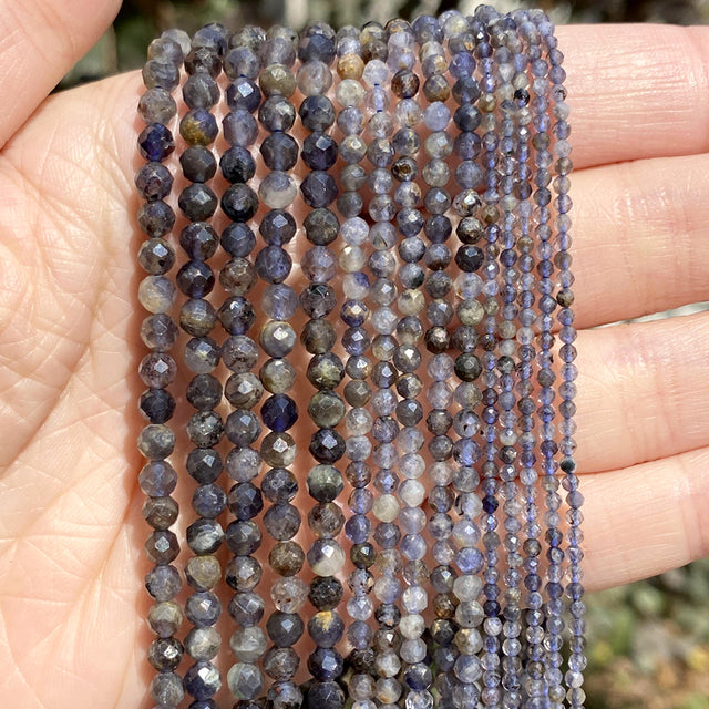 Natural Stone Faceted Opals Crystals