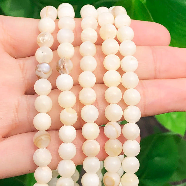 Natural White Crystal Pearls Jades Opal Stone Round