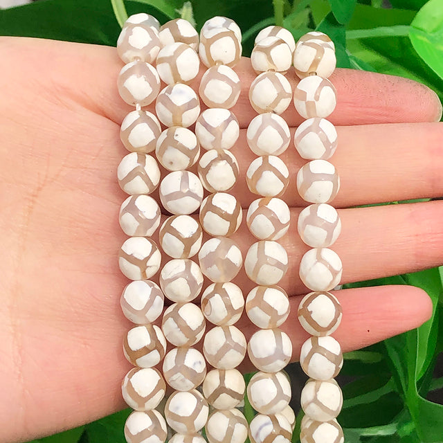 Natural White Crystal Pearls Jades Opal Stone Round