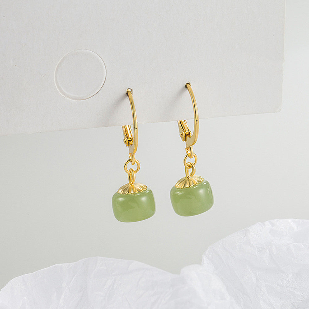 Hetian Jade Earrings Are Small And Small