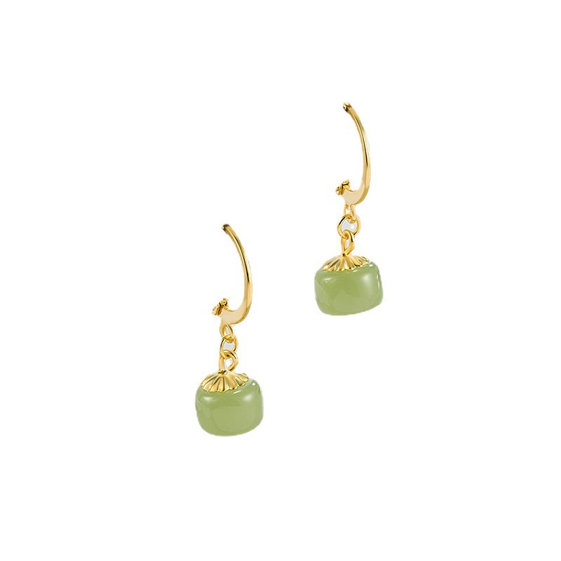 Hetian Jade Earrings Are Small And Small