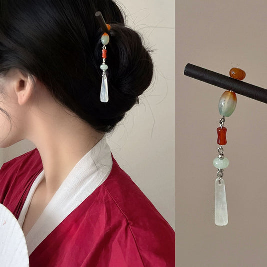 Women's Fashion Vintage Imitation Jade Tassel Hairpin
