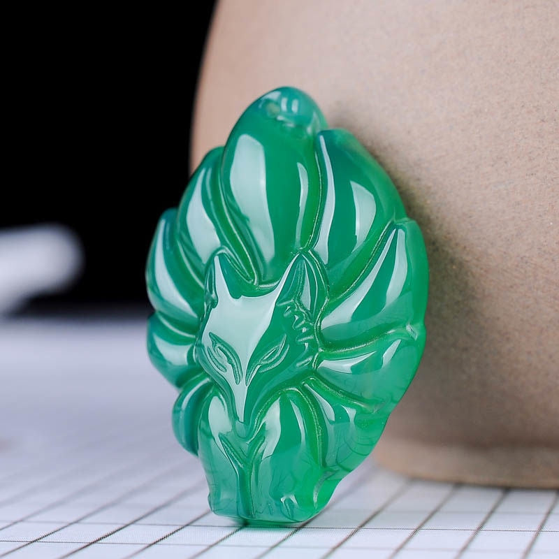 Green Chalcedony Nine-tailed Fox Pendant Hand-carved