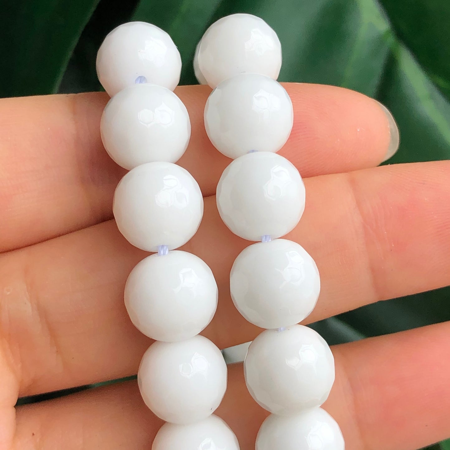 Natural Faceted White Chalcedony Jades Stone Round