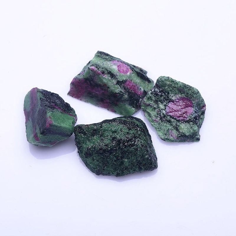 Epidote Raw Ore Irregular Healing Green Quartz Healing Stone