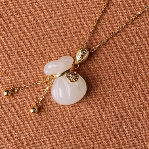 Chalcedony bag shape pendant necklace female charm