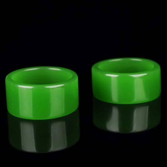 Natural green Hetian Jade Ring Chinese Jadeite