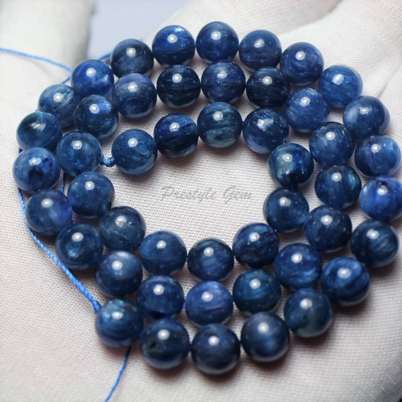 Blue kyanite smooth round stone beads