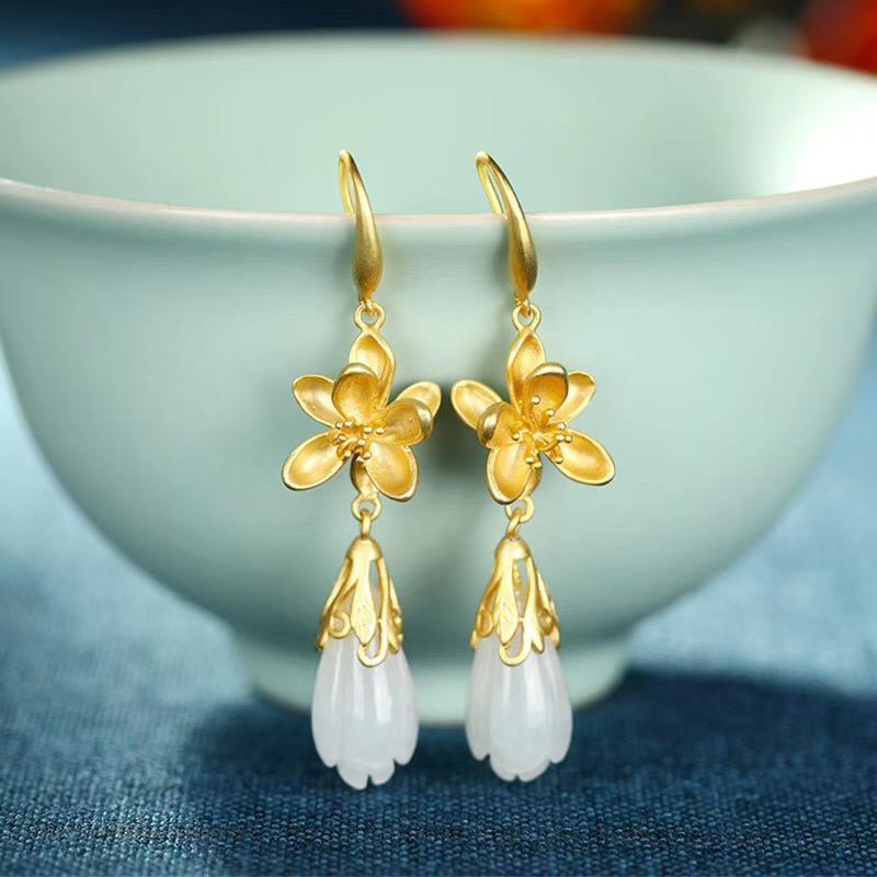 Hetian jade magnolia plant exquisite earrings