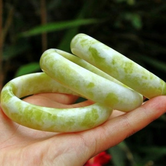 Lantian Jade Hand-carved Jade Bracelet Fashion Boutique