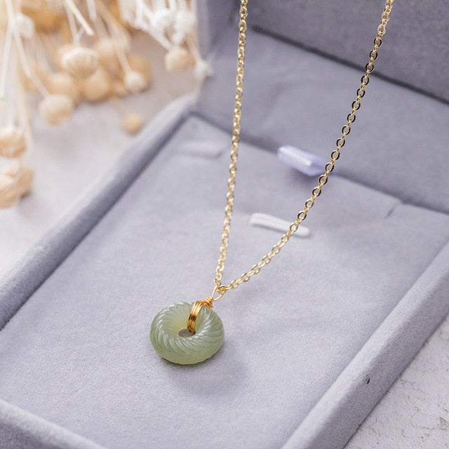 Natural Stone Nephrite Pendant Filled Chain Circle