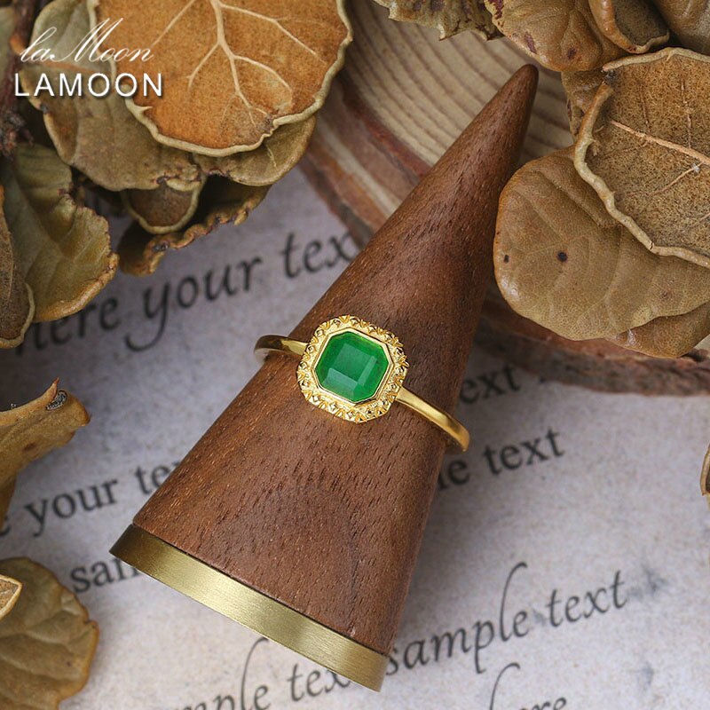 Luxury Vintage Dyed Green Jade Female Ring
