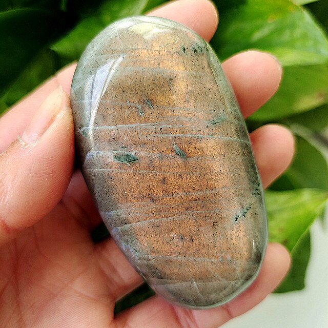 Natural Labradorite Stone Crystal Palm Stones