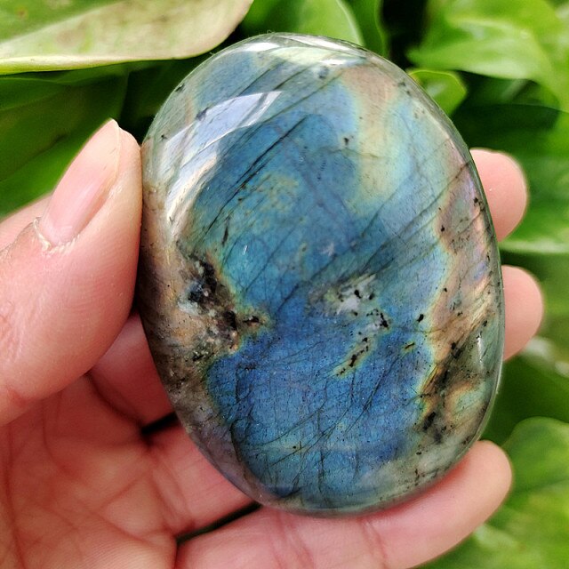 Natural Labradorite Stone Crystal Palm Stones